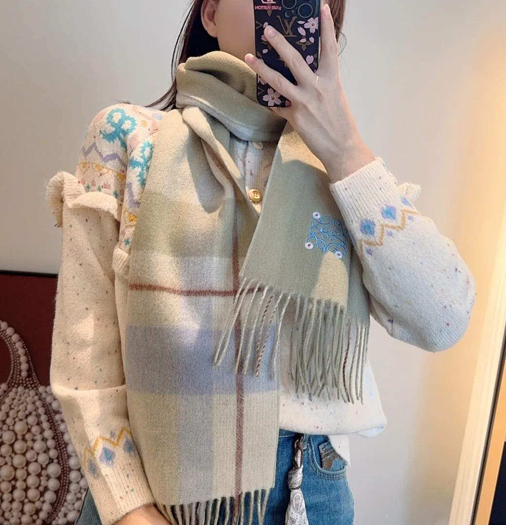 scarf 0002