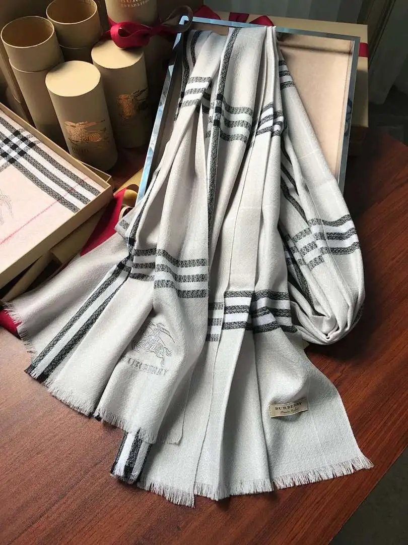 scarf 0088