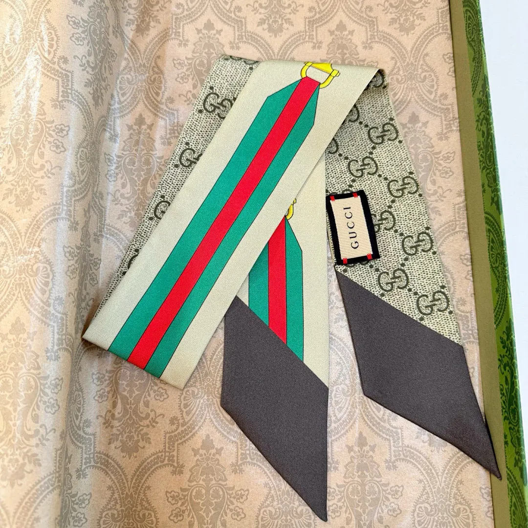 scarf 0202