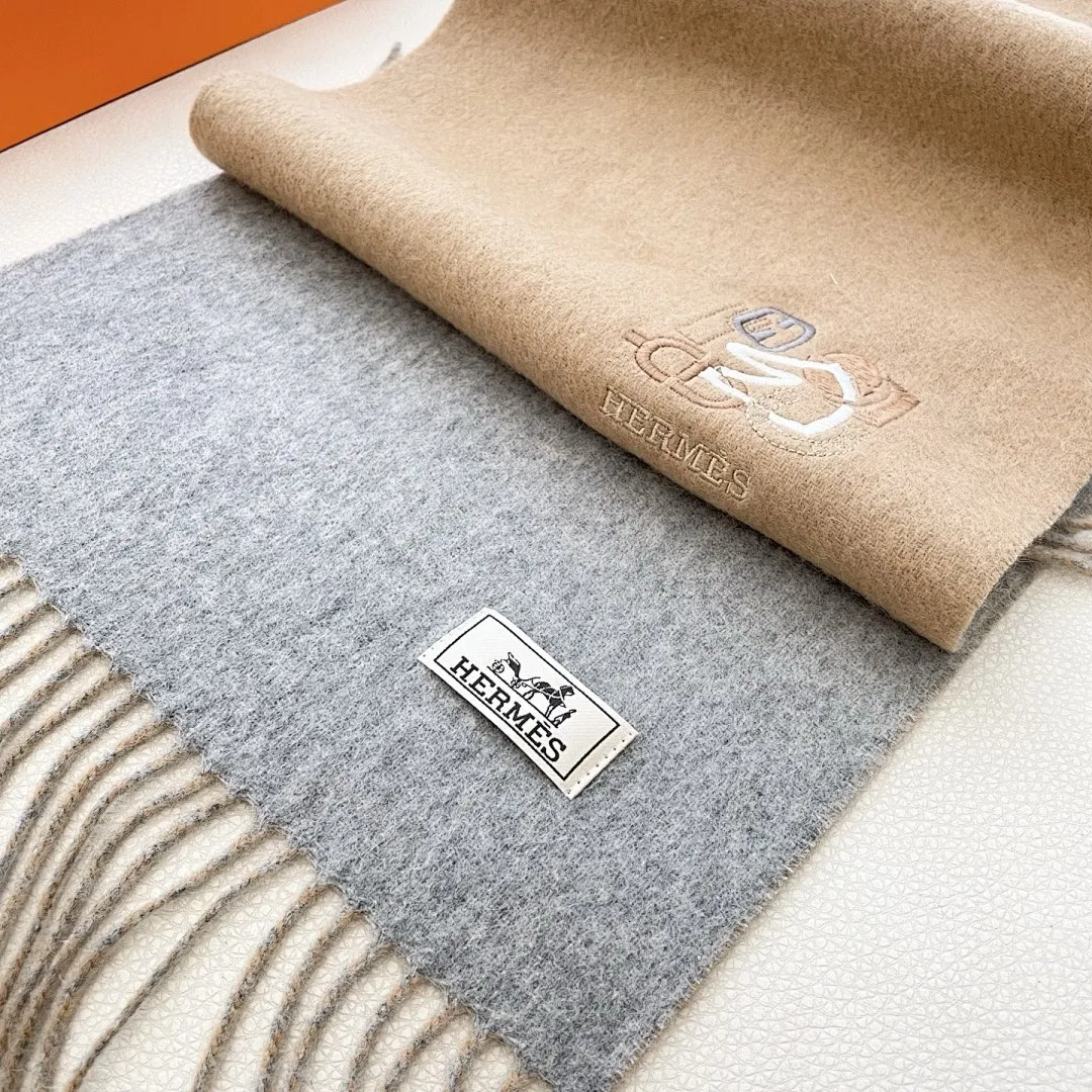 scarf 0081