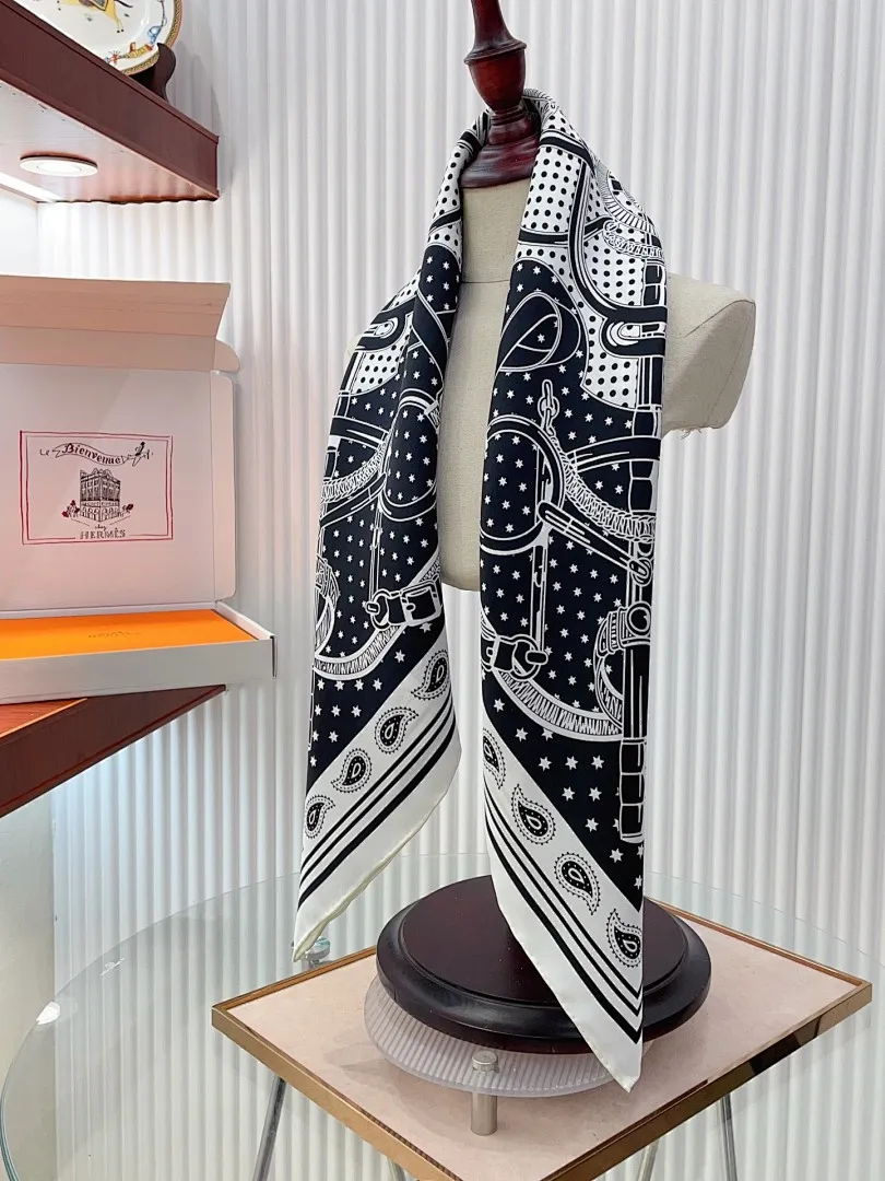 scarf 0051
