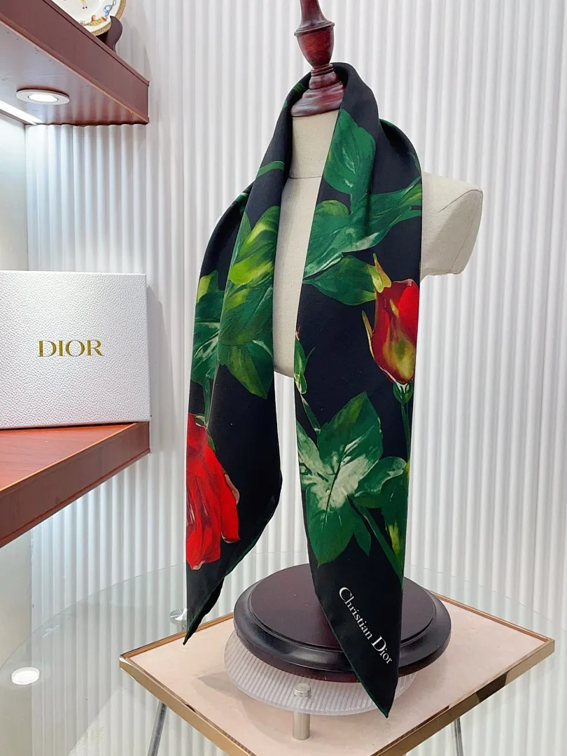 scarf 0015