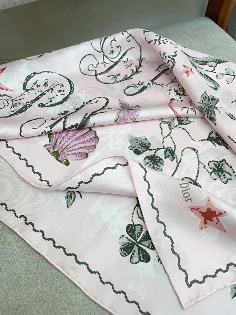 scarf 0028