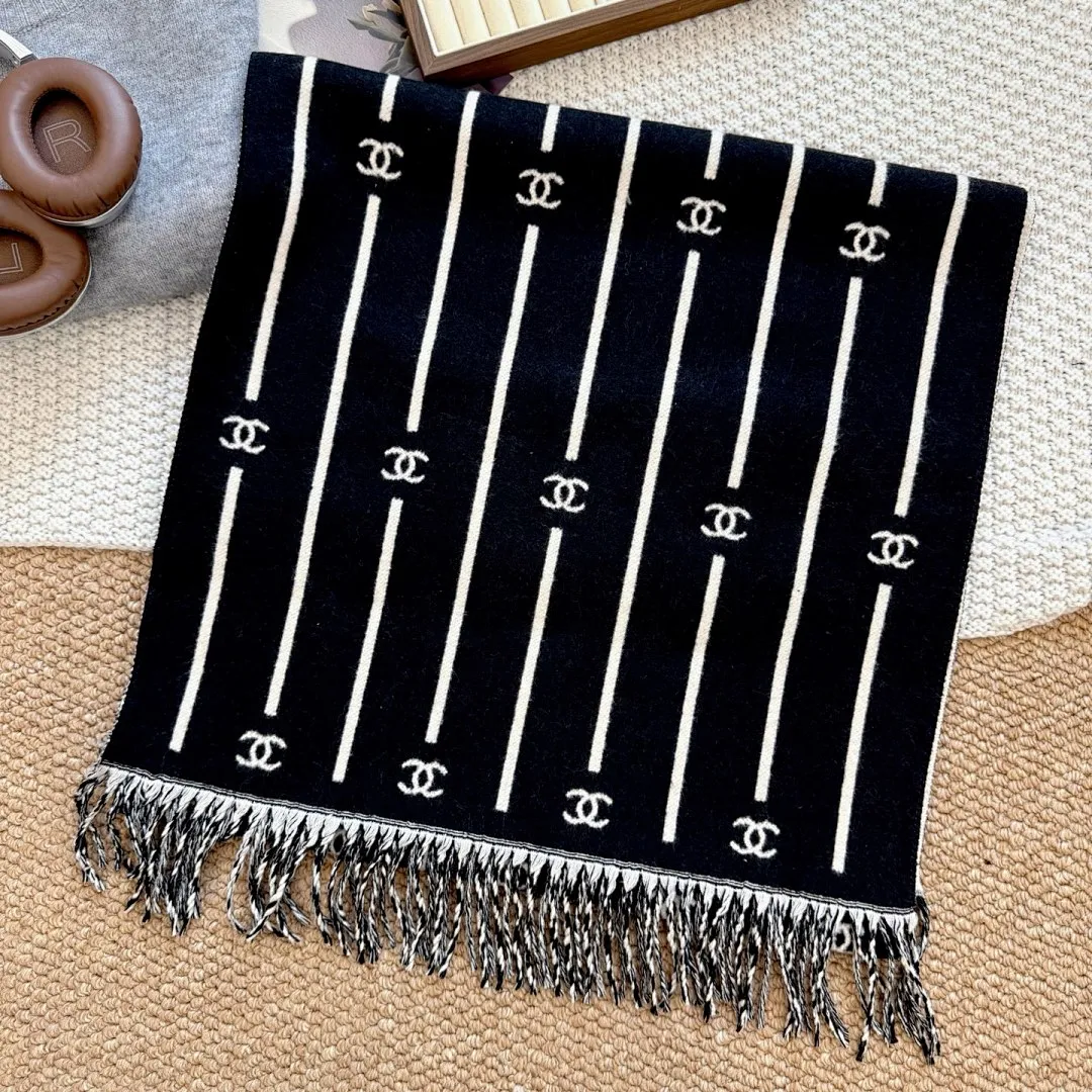 scarf 0068