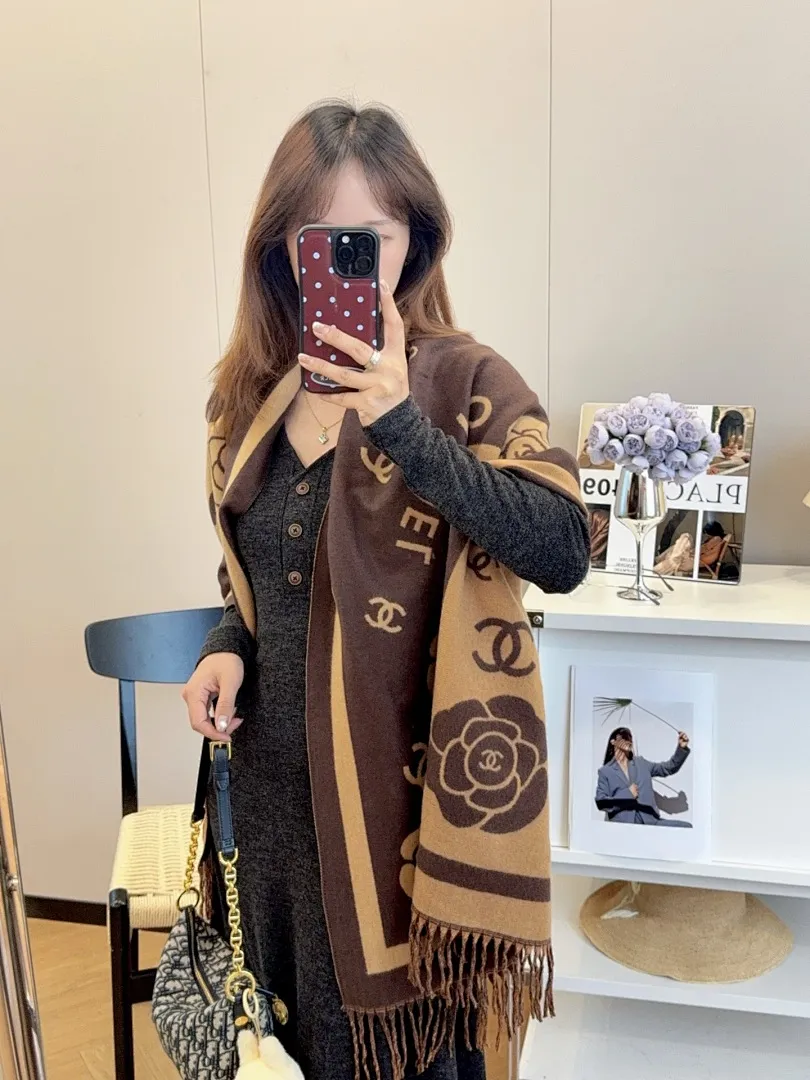 scarf 0048