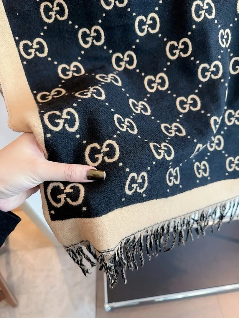 scarf 0061