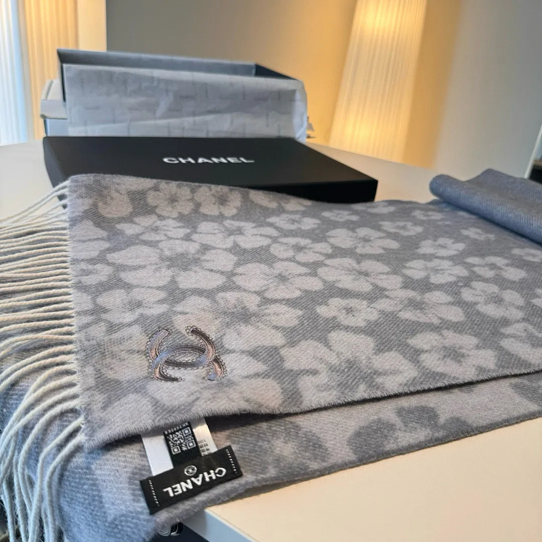scarf 0013