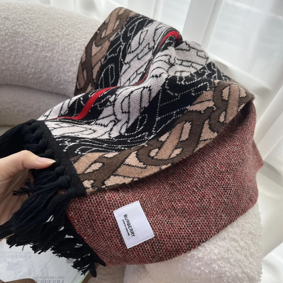 scarf 0102