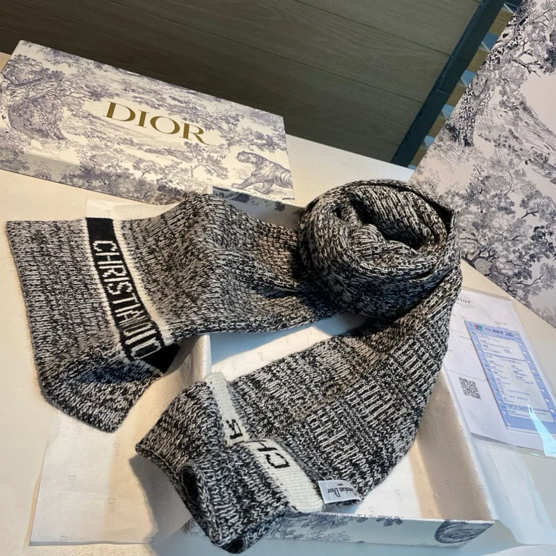 scarf 0004