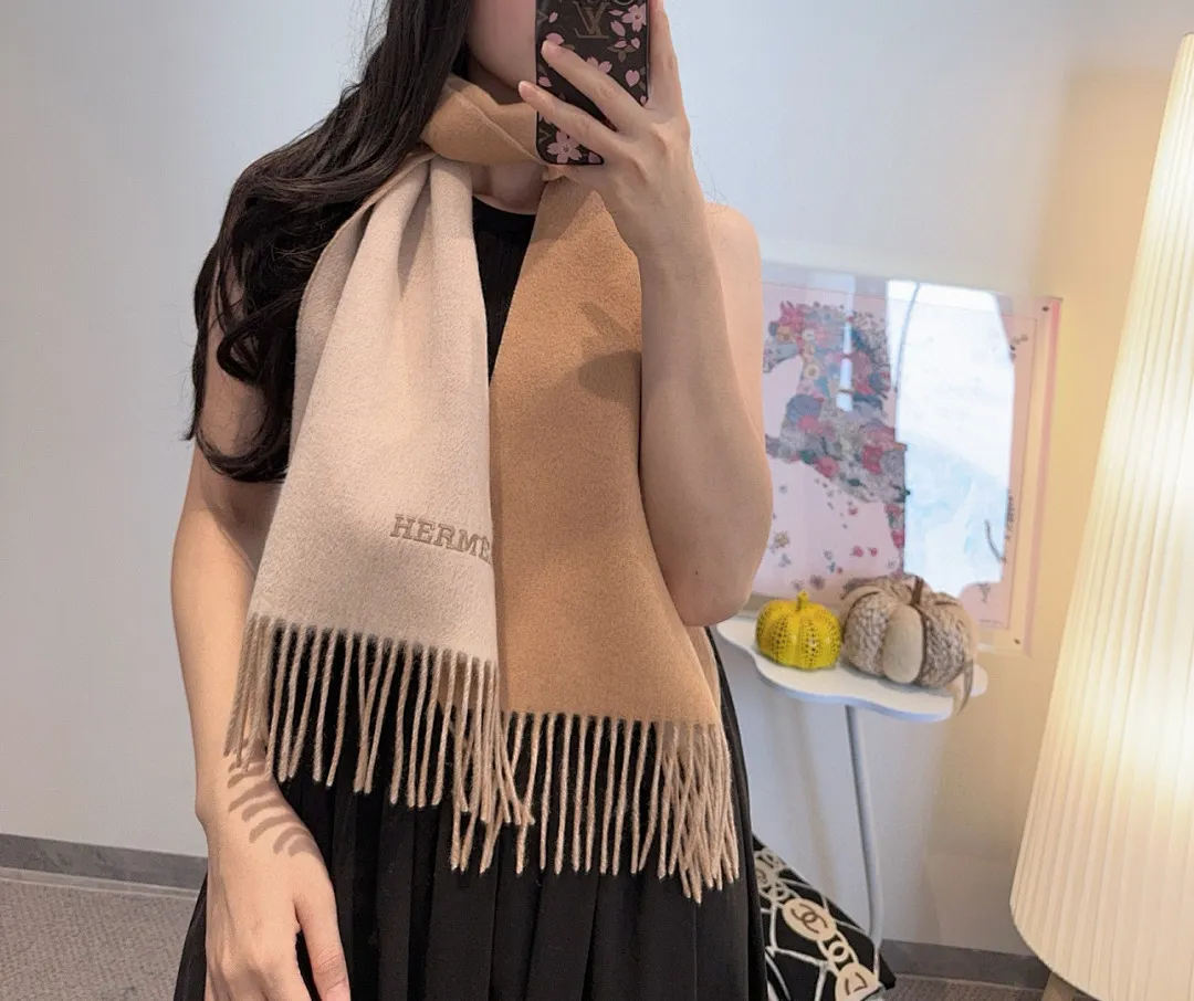 scarf 0010
