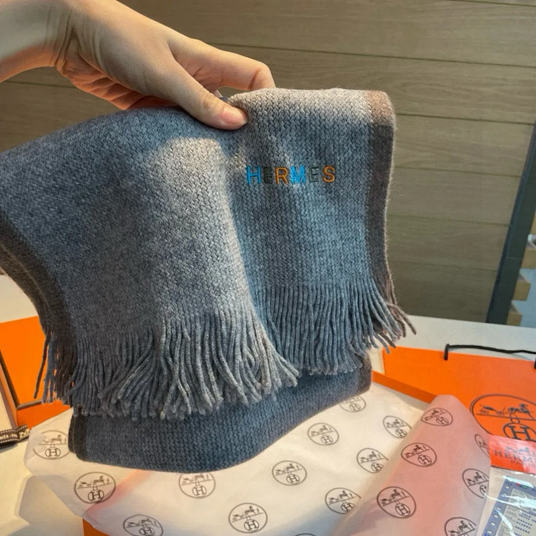 scarf 0240