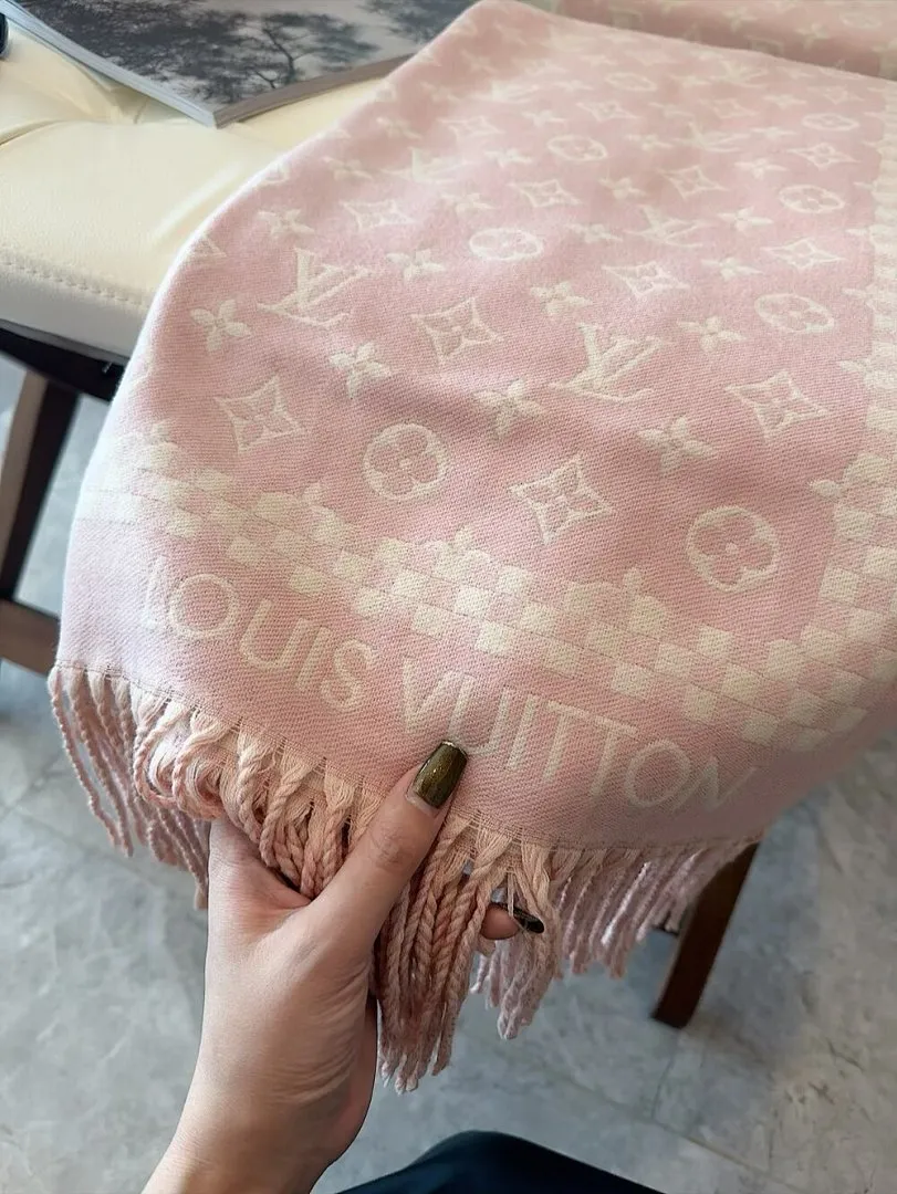 scarf 0060