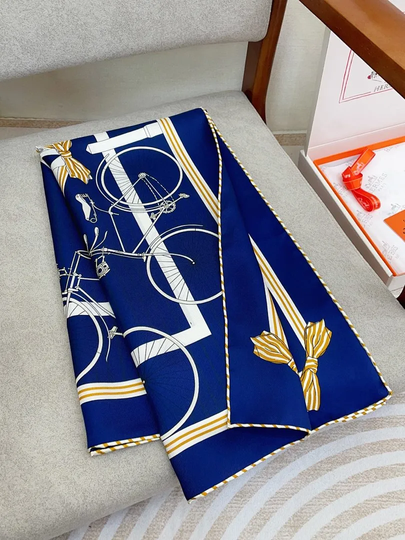 scarf 0035