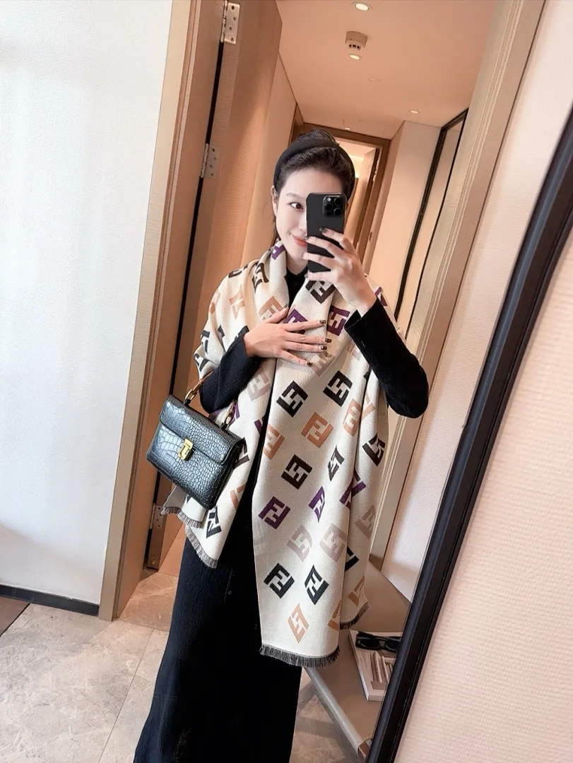 scarf 0108