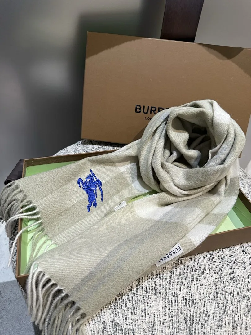 scarf 0090