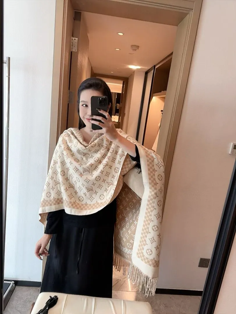 scarf 0059