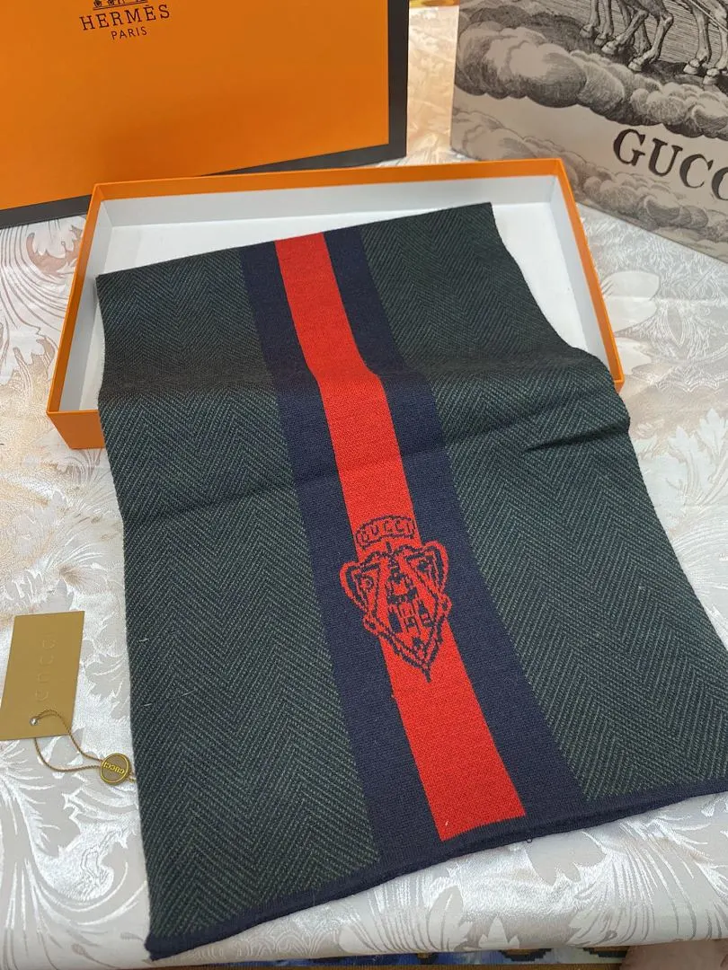 scarf 0113