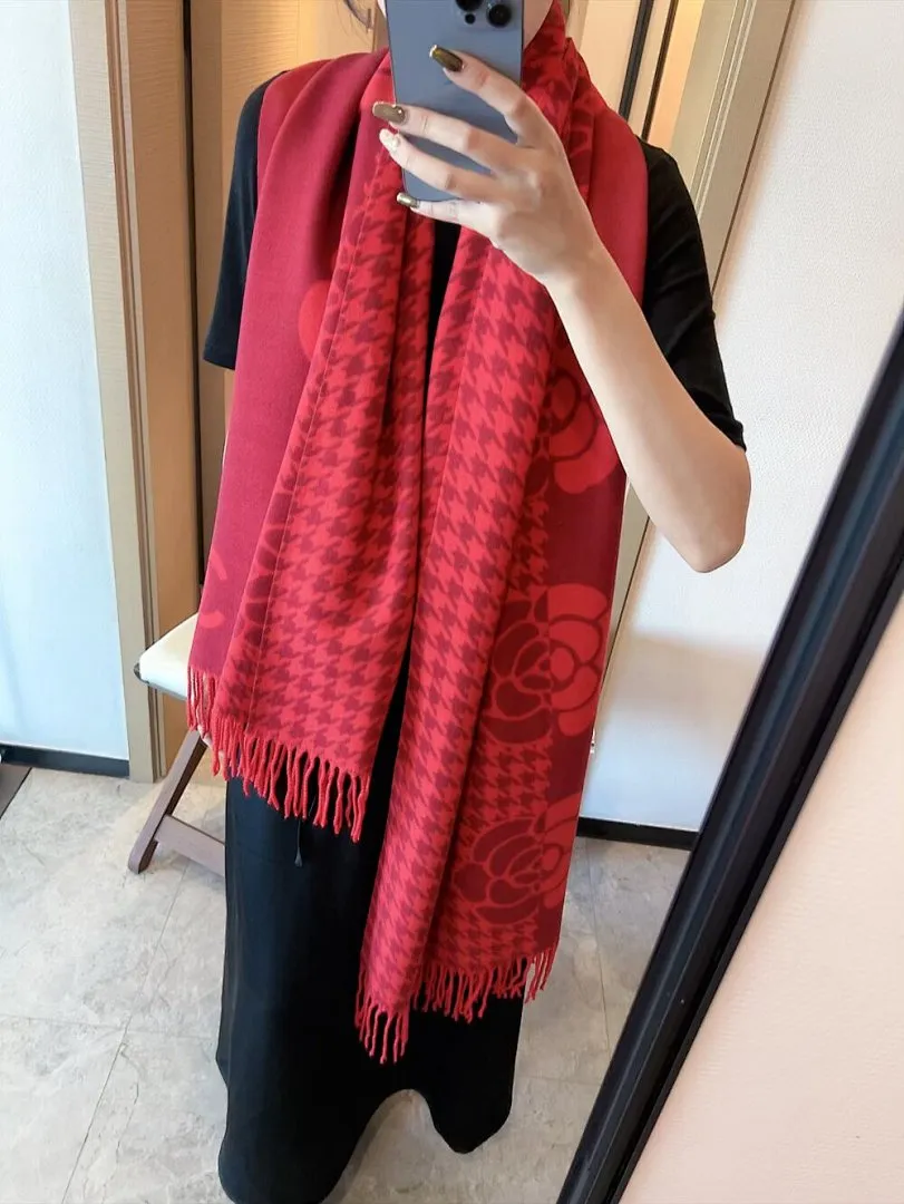 scarf 0045