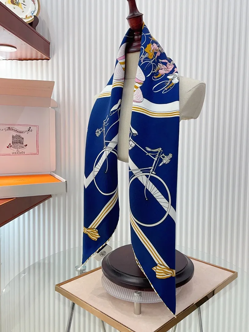 scarf 0035