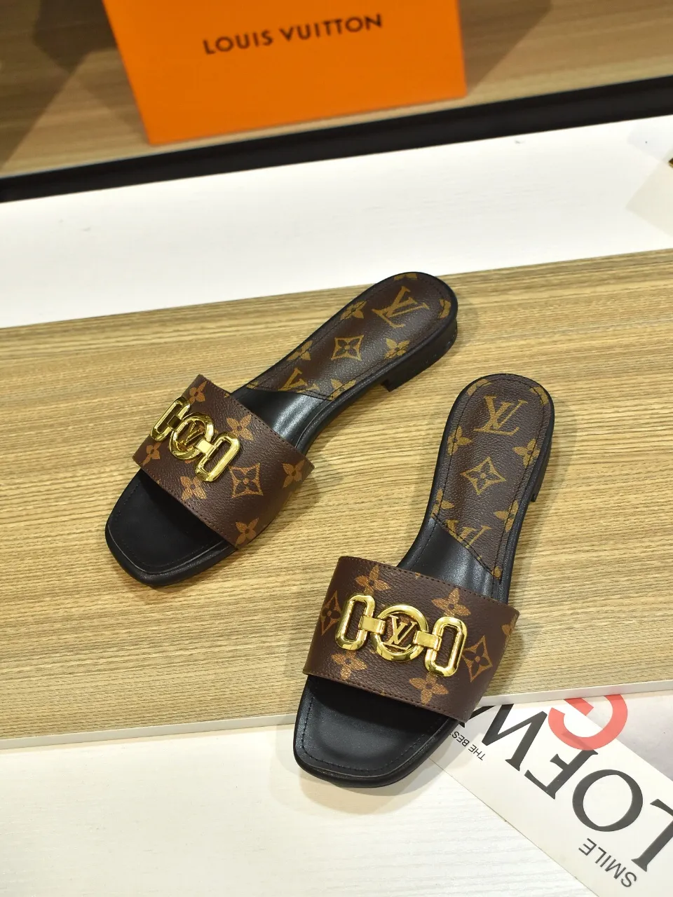 Premium LV Sandals Boutique Packaging Tax-Inclusive Europe