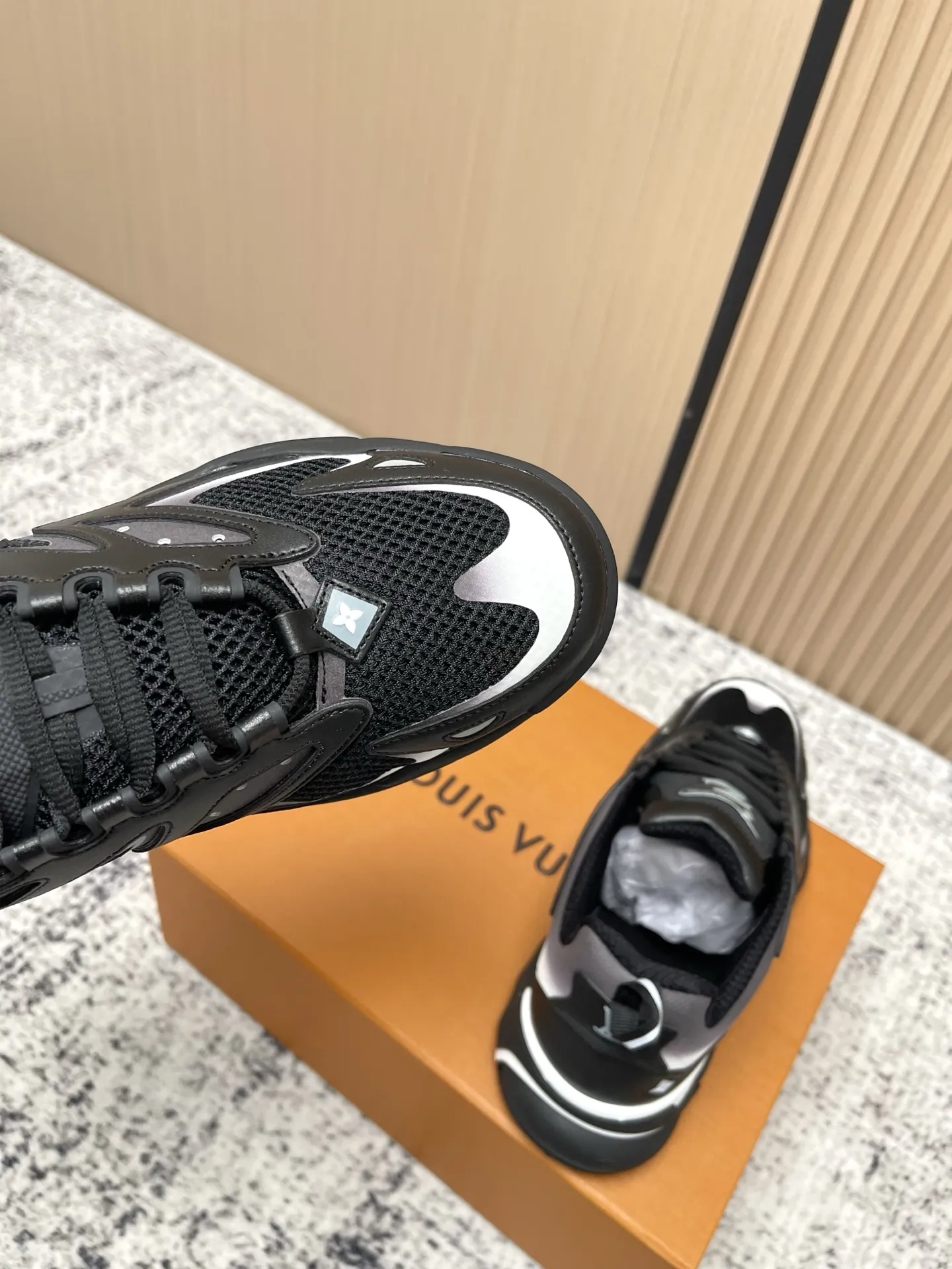 Louis Vuitton Men's Technical Runner Shoes - On-Foot Look at Green Tatic Sneaker - Luxury Sportswear Europe