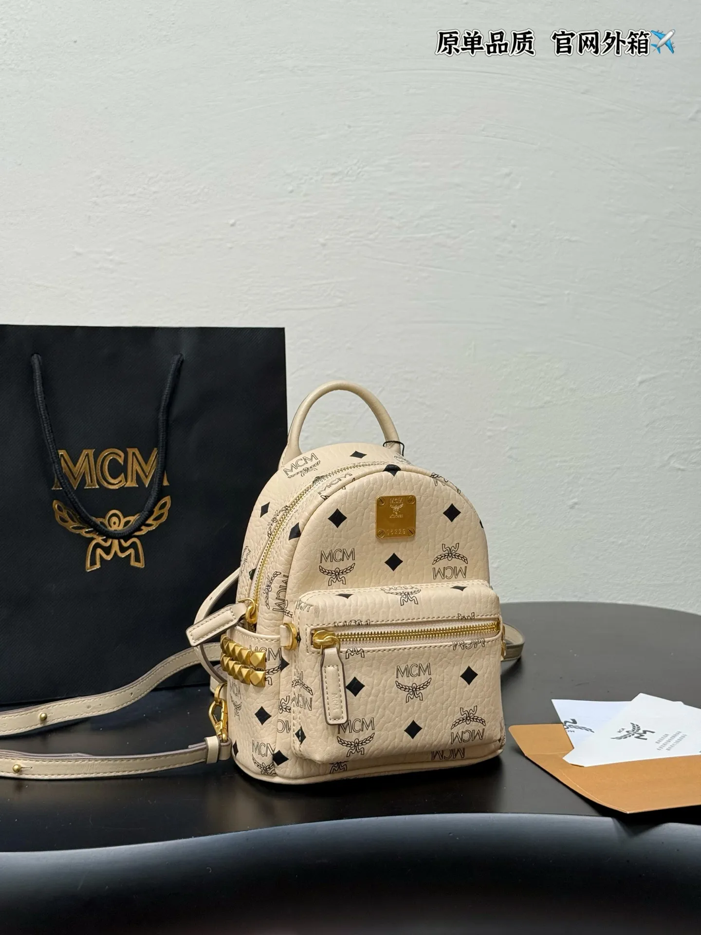 💰175 配皮. MCM Stark 原单品质 韩国正品开模 25s新料老花pvc 五金颜色1:1还原专柜同材质 原版ykk拉头拉链 🎀迷你尺寸：17x21cm 官网外箱
