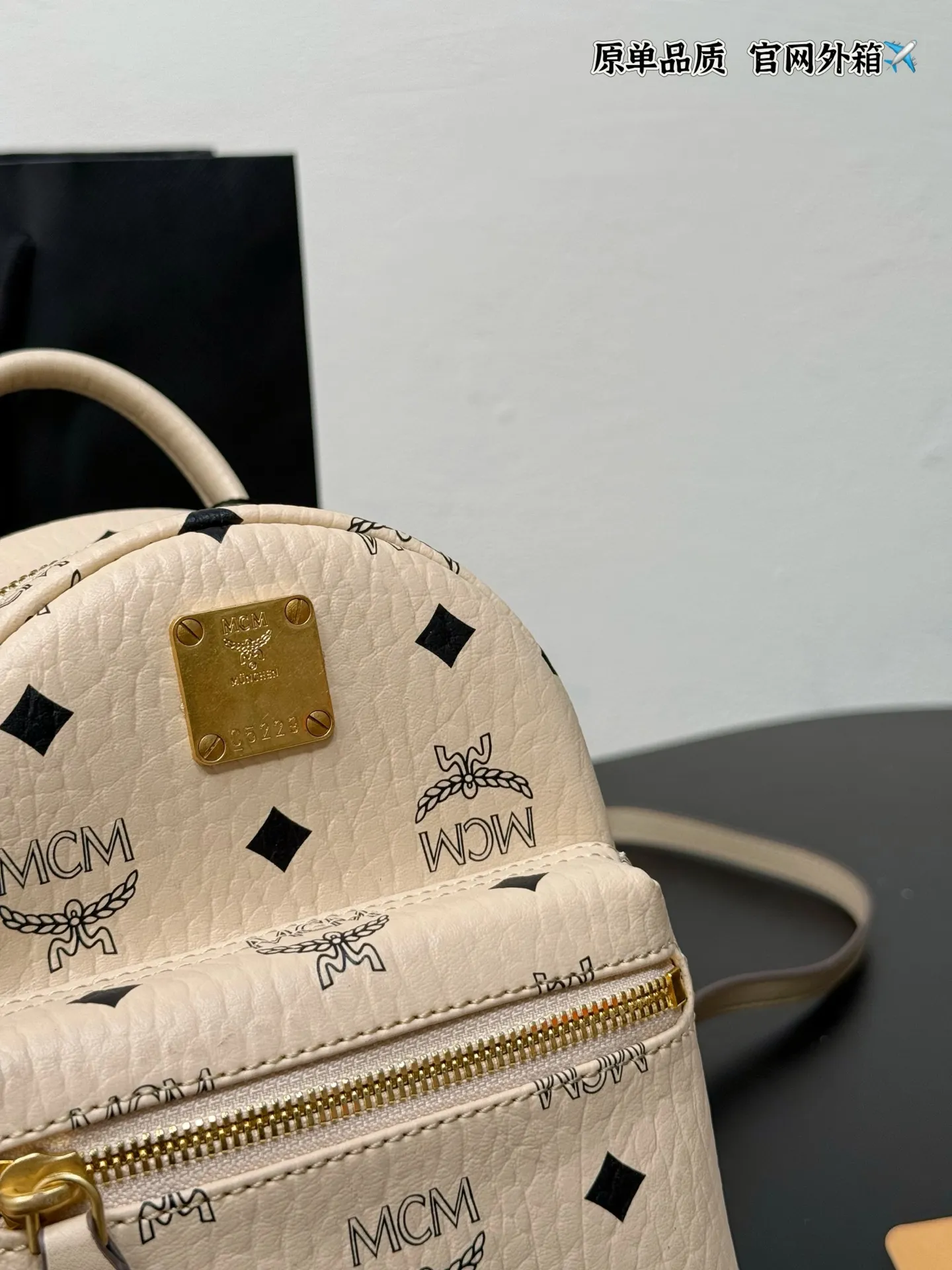 💰175 配皮. MCM Stark 原单品质 韩国正品开模 25s新料老花pvc 五金颜色1:1还原专柜同材质 原版ykk拉头拉链 🎀迷你尺寸：17x21cm 官网外箱
