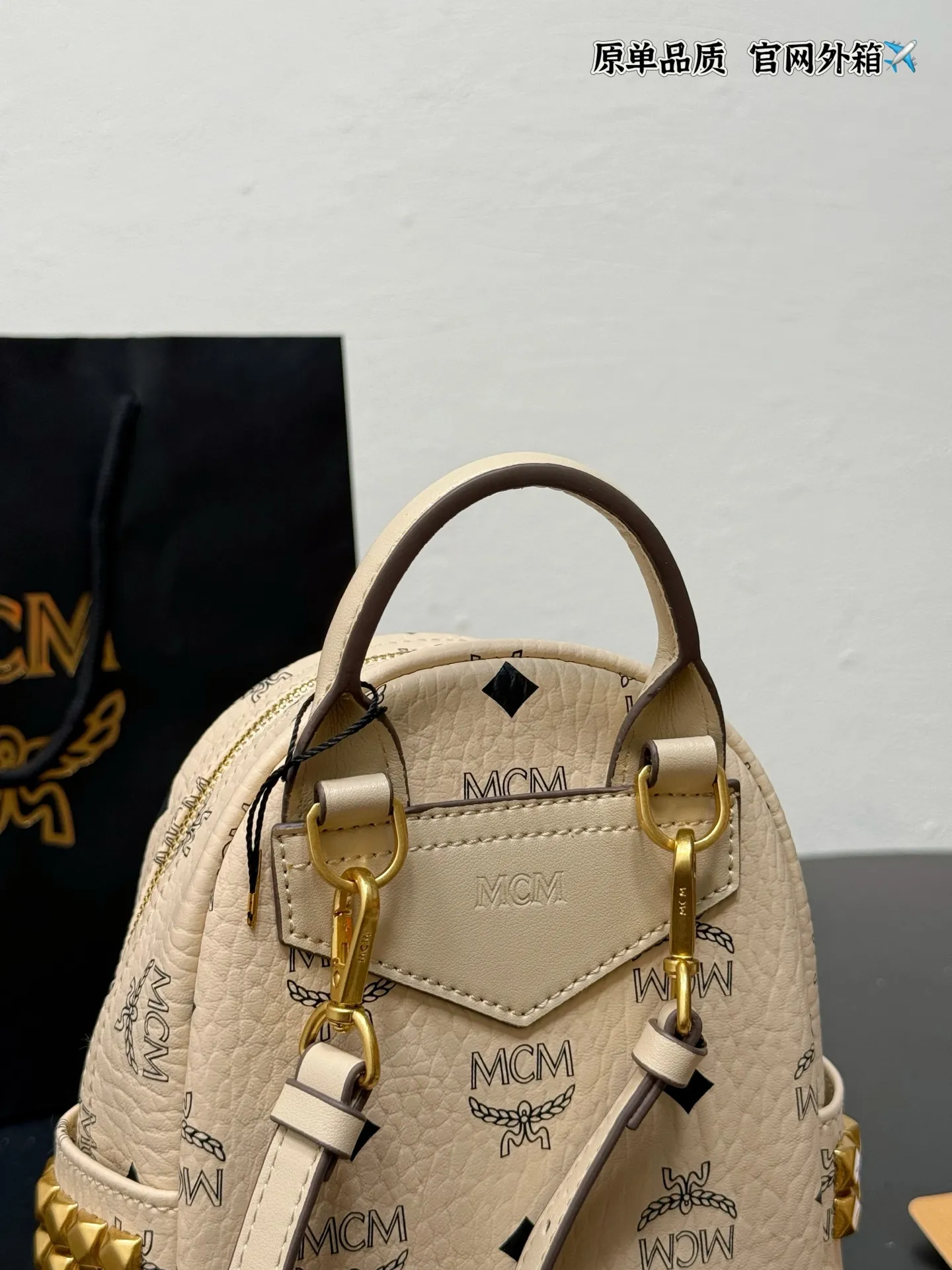 💰175 配皮. MCM Stark 原单品质 韩国正品开模 25s新料老花pvc 五金颜色1:1还原专柜同材质 原版ykk拉头拉链 🎀迷你尺寸：17x21cm 官网外箱