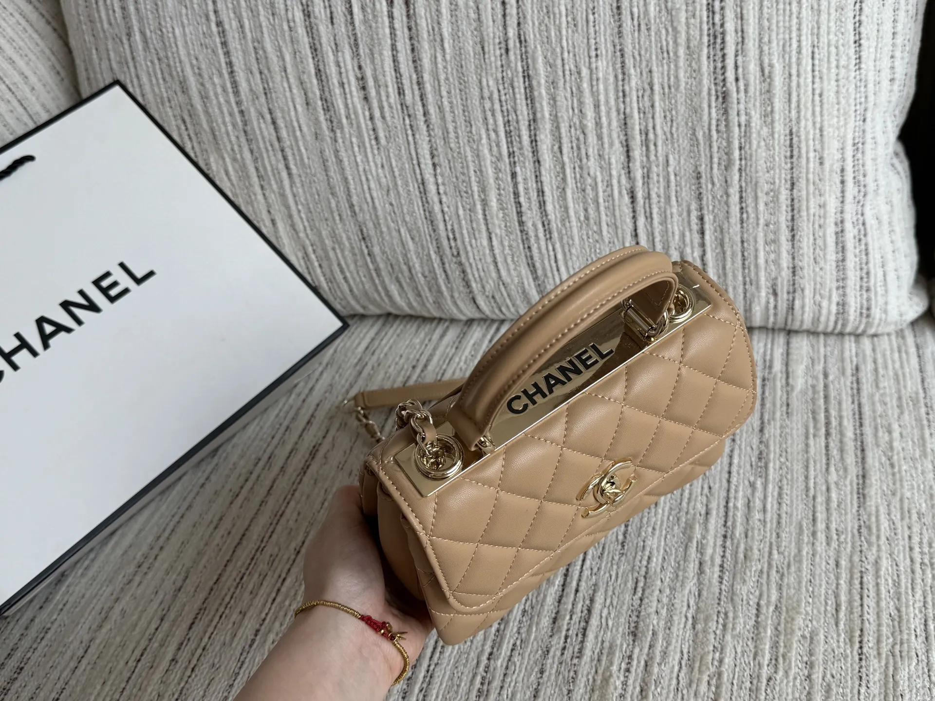 💰180 size：19&times;14 CHANEL香奈儿 22s Trandy cc 链条包 口盖包单肩斜挎手提包 𝖳𝗋𝖾𝗇𝖽𝗒𝖼𝖼 最新艺术扣🜲 这块