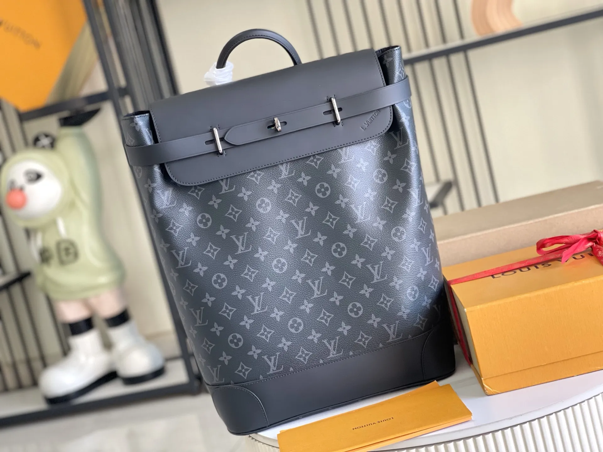 （163 芯片）特级配全套包装💰P920【特级全钢五金 原厂皮】M44052 皮料是意大利A级皮料是在于品质、五金、面料、手工、油边、A级出品、图片跟产品一致丶配全套包装.尺寸:32x45x16CM