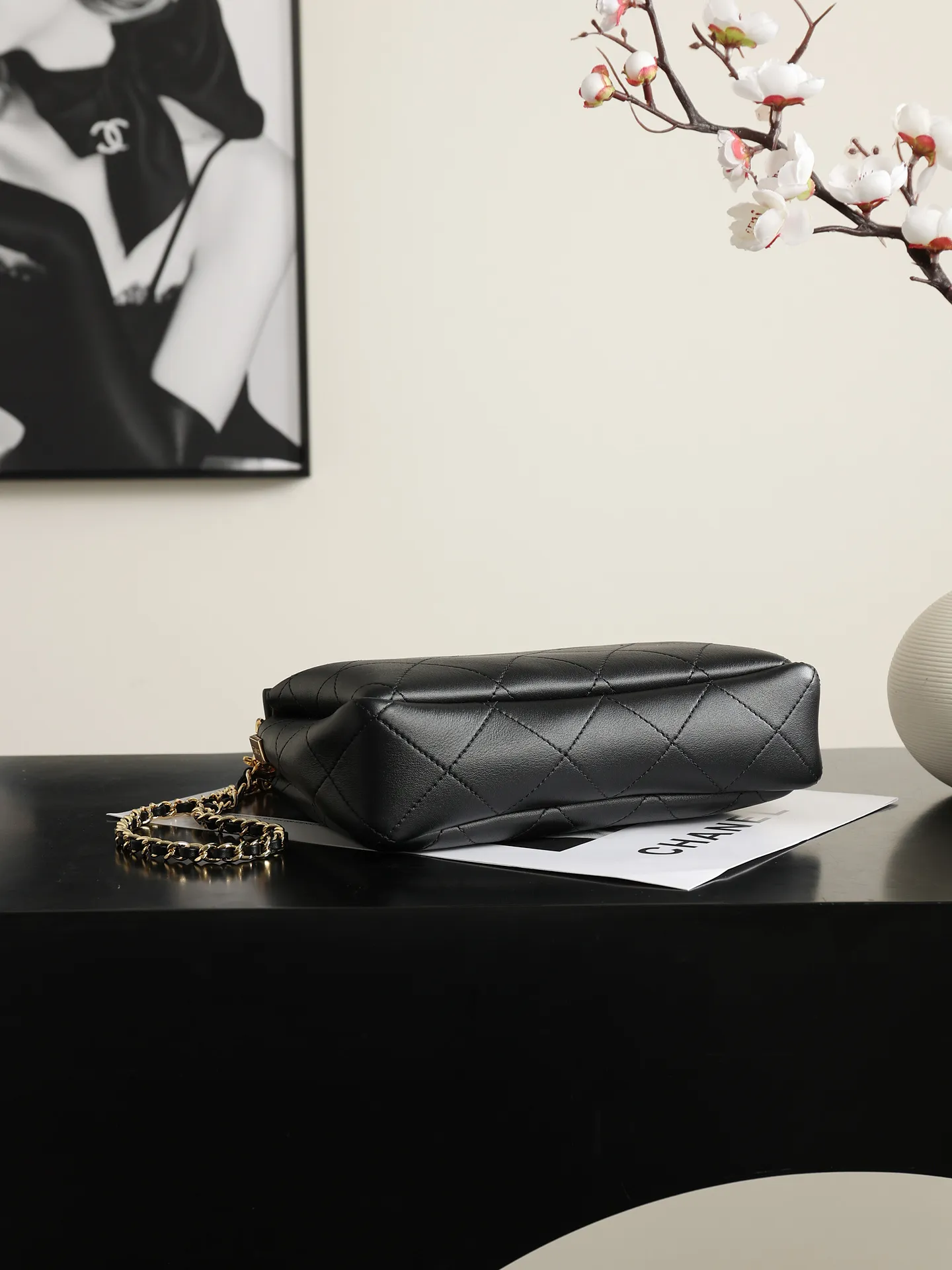 Chanel 26SS Classic Diamond Quilted Hobo Bag Everyday Handbag Double Customs Clearance Europe
