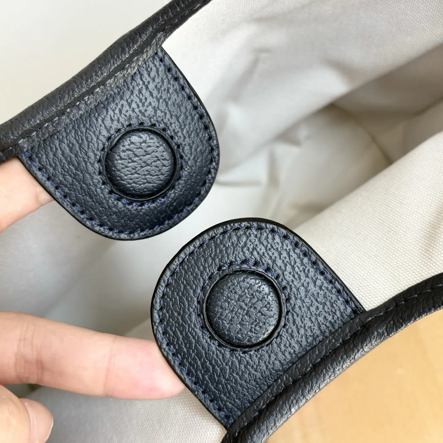 实拍#💰160 款号：860845 尺寸：25/20/15cm
