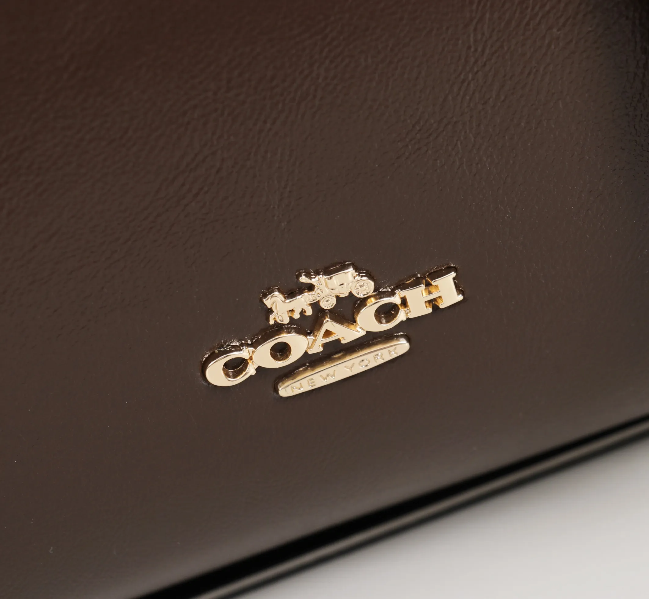 💰170 Coach 寇驰 波士顿单肩包 尺寸:30*14*13cm 型号:CFP00