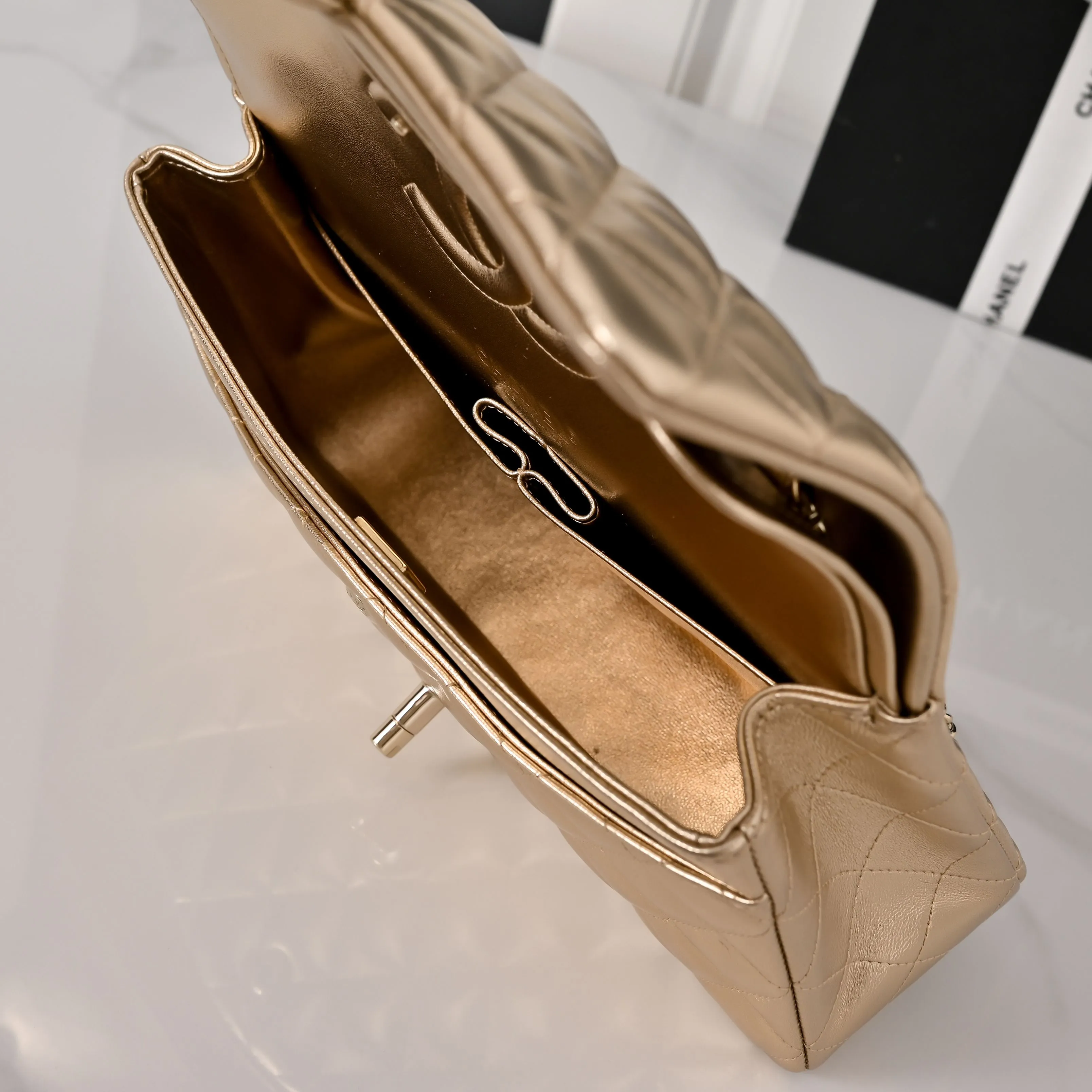 Classic Flap Medium Lambskin Shoulder Bag with Light Gold Hardware (Model 1112) - Premium Quilted Leather Handbag - Express Shipping to Europe, UK, Germany & France