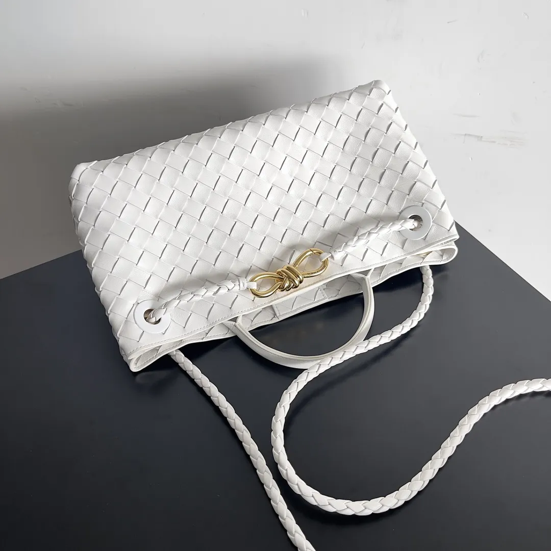Bottega Veneta Style Andiamo East-West Woven Leather Tote Bag - Kendall Jenner Style - Premium Italian Leather Shoulder & Crossbody Bag (Model 754990) - Fast Shipping to Europe, UK, Germany & France