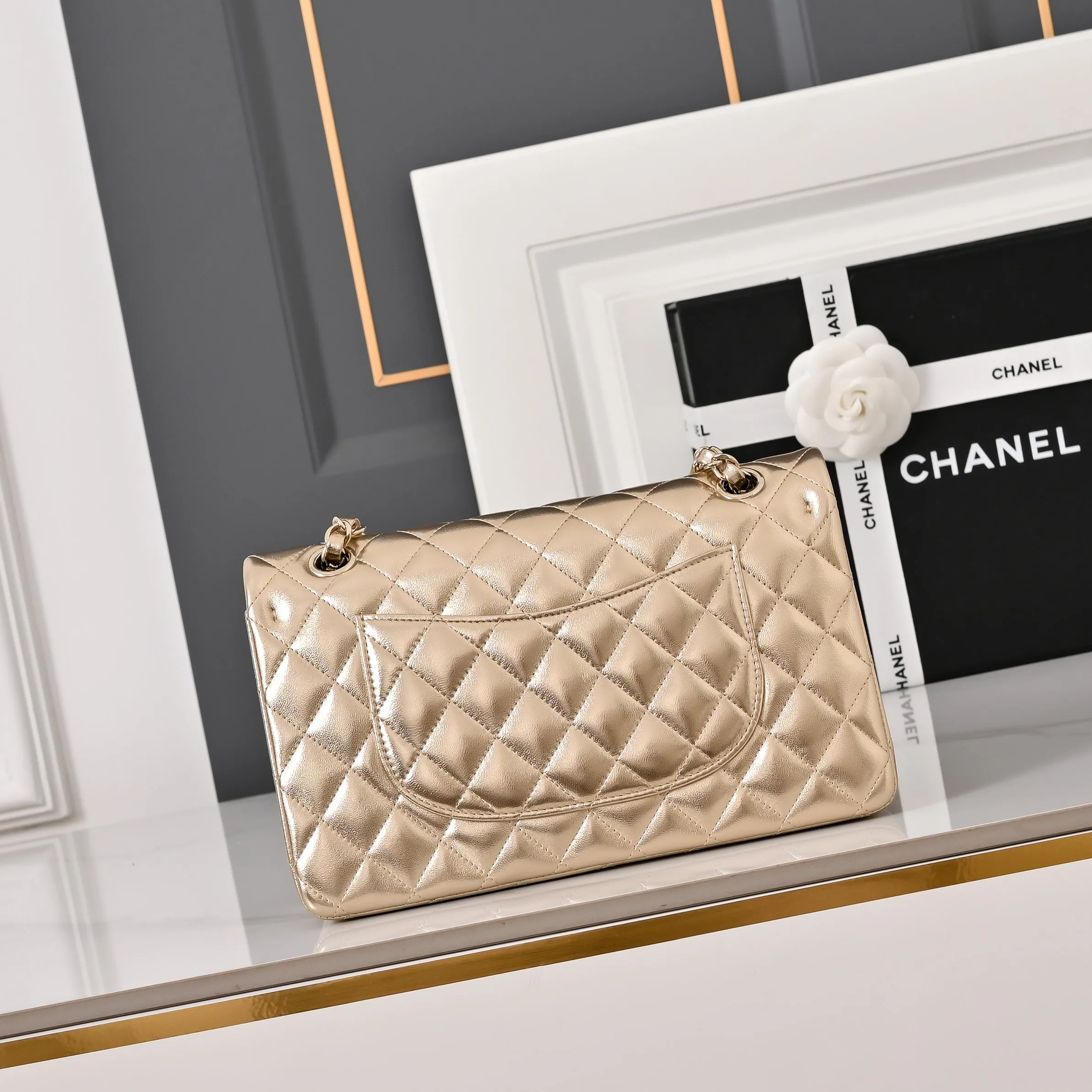 Classic Flap Medium Lambskin Shoulder Bag with Light Gold Hardware (Model 1112) - Premium Quilted Leather Handbag - Express Shipping to Europe, UK, Germany & France